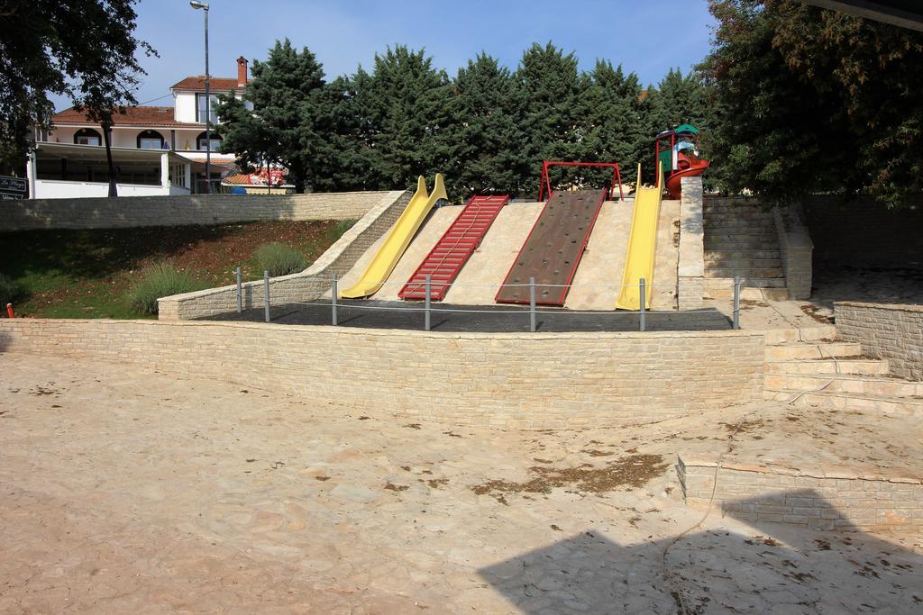 Villa Ambiente Pjescana Uvala Exterior photo